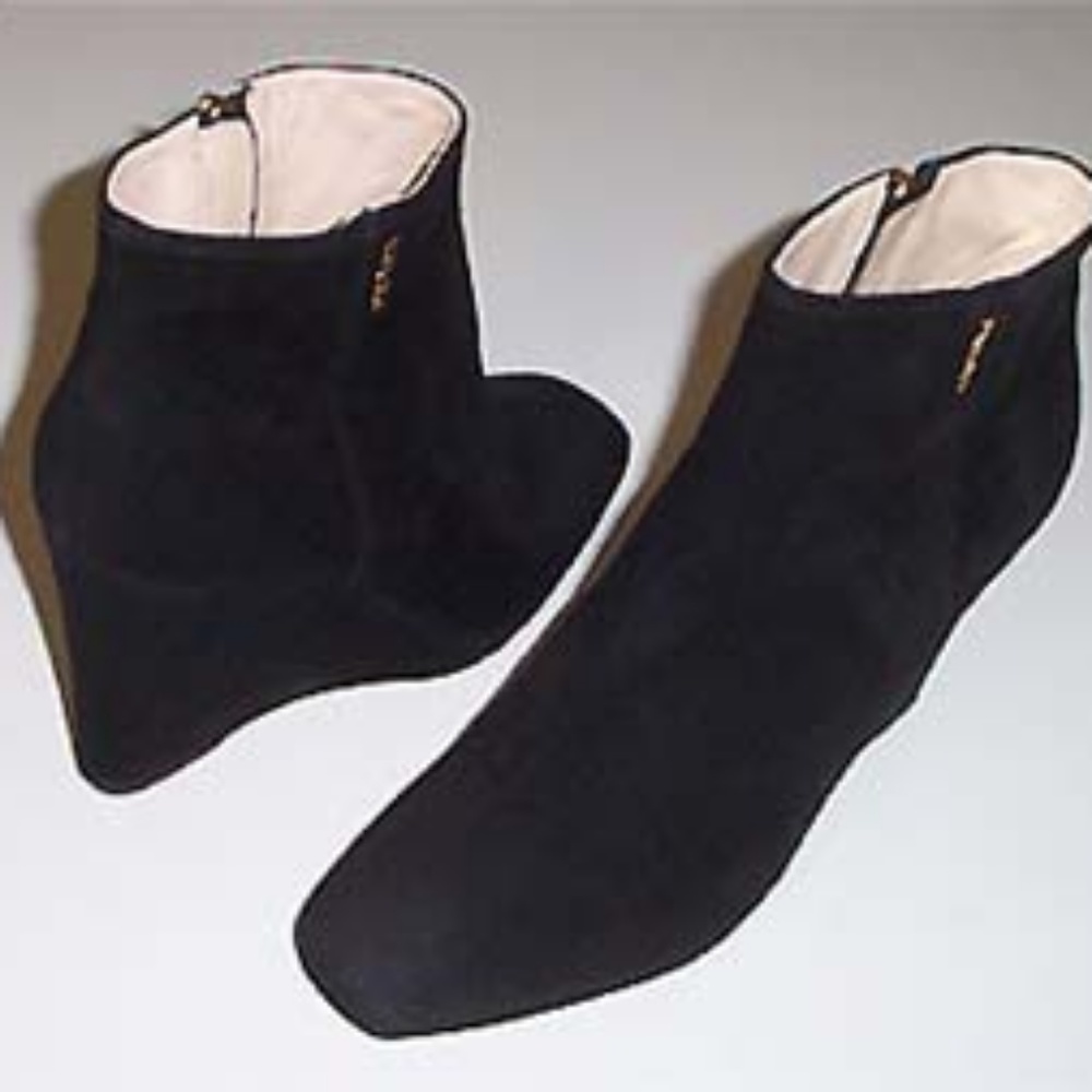 New PRADA Italy suede wedge ankle boots 39.5 - Picture 3 of 8